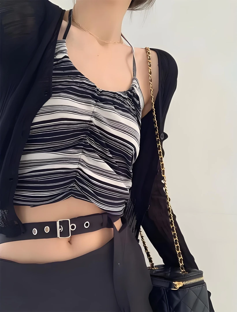 NO退NO换  以直播间为准 韩版宽松显瘦气质黑色轻奢夏天冰丝上衣