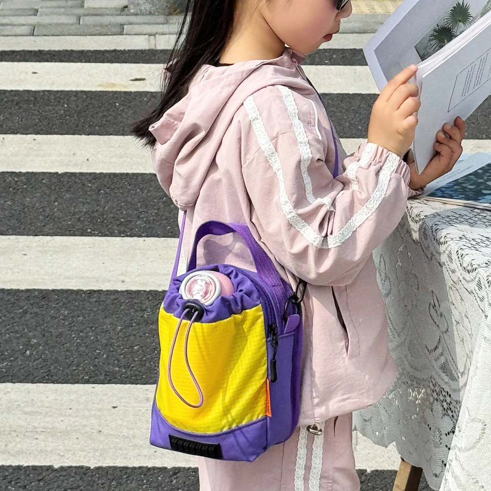 儿童防水斜挎包新款水杯包亲子户外背包潮款小包女男童帅气包包
