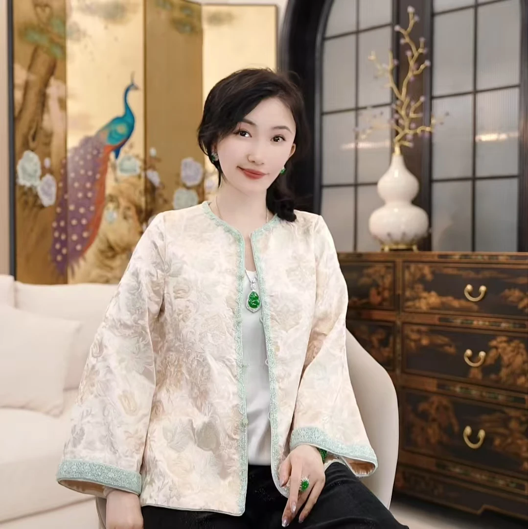 Betty Bairn【春未绿】新中式高端系列醋酸刺绣上衣25B-BW9169