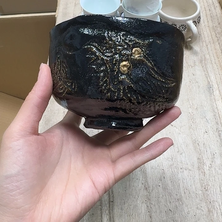 瓷片噗哈哈哈哈哈哈哈哈哈我笑
