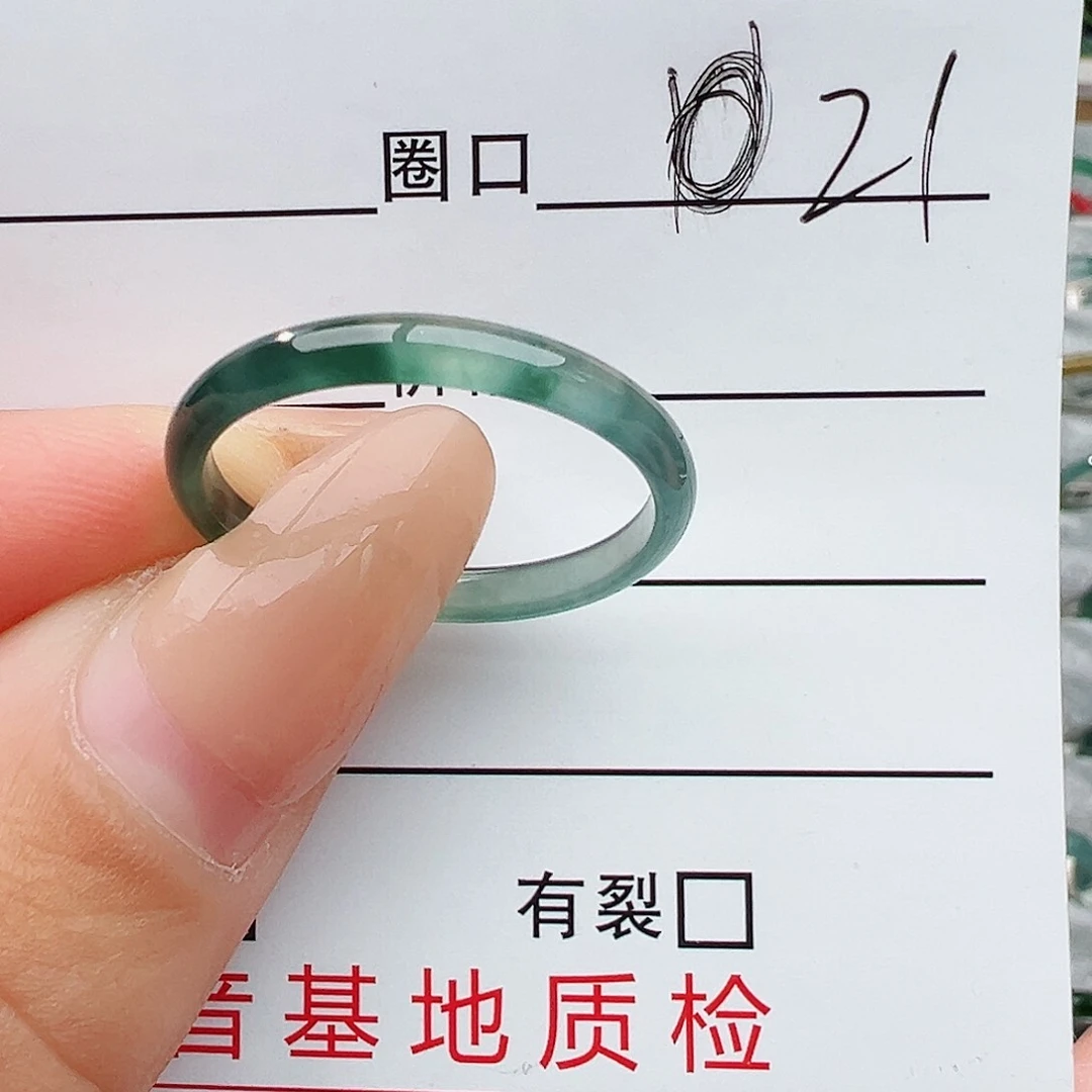 未镶嵌戒指翡翠翡翠