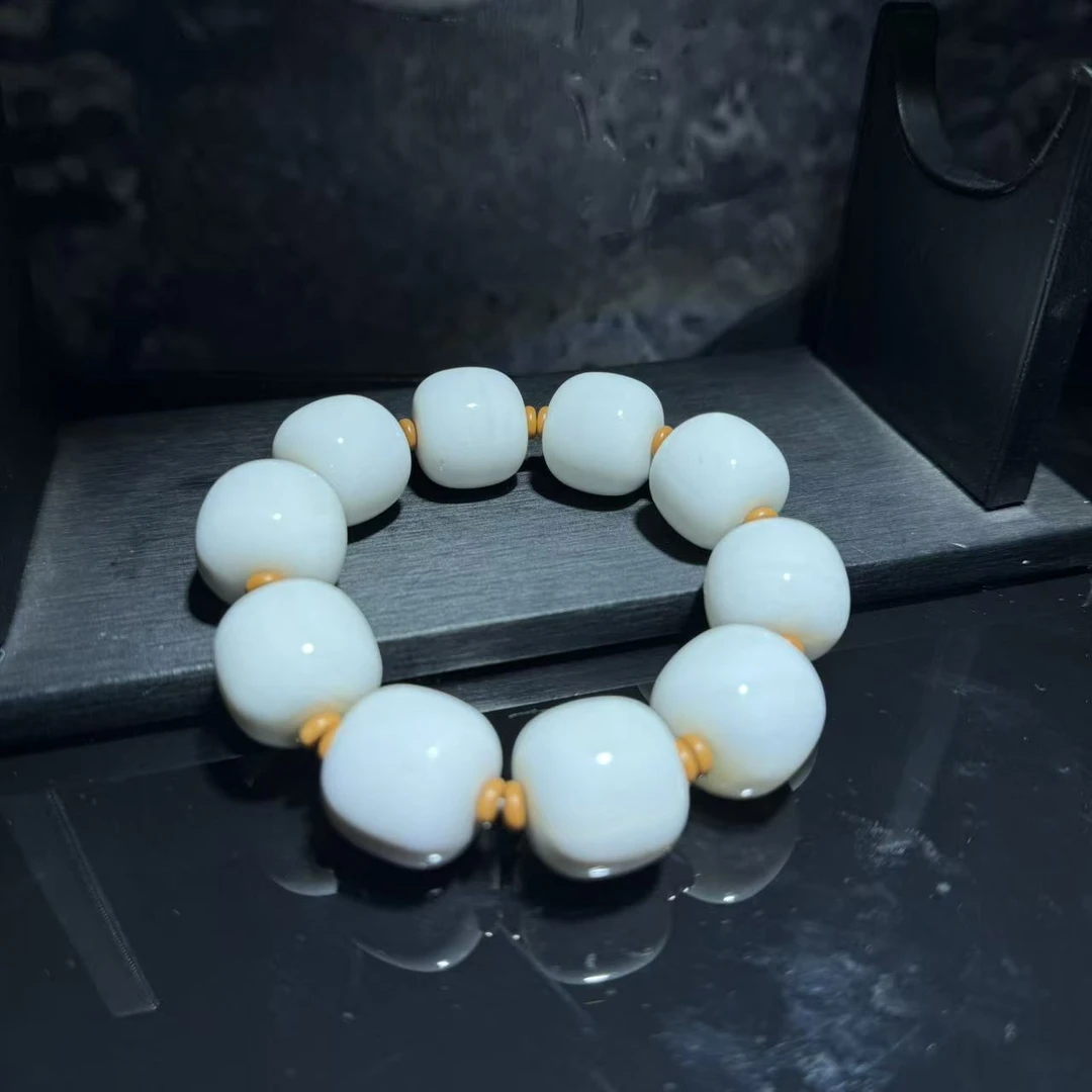 【皇后甄选】皇后13号 大桶珠手串