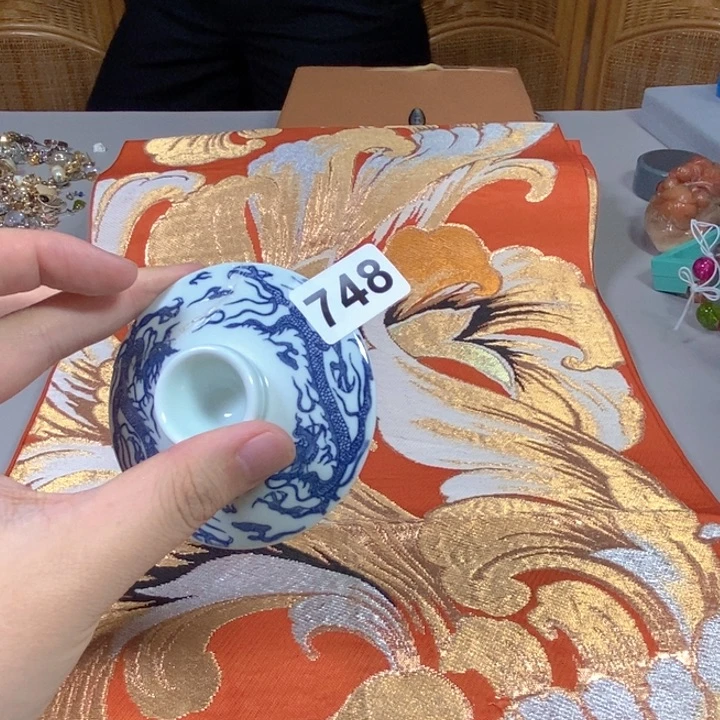 瓷片亚****霞不会哈哈哈哈哈哈就回家