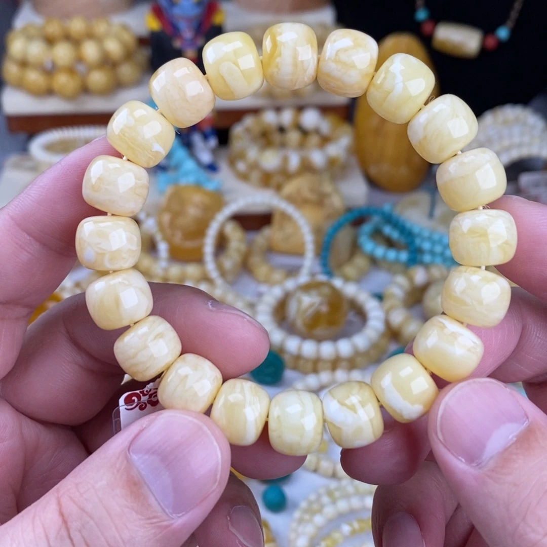 。***。蜜蜡未镶嵌手链瓷白白底虎皮纹12mm