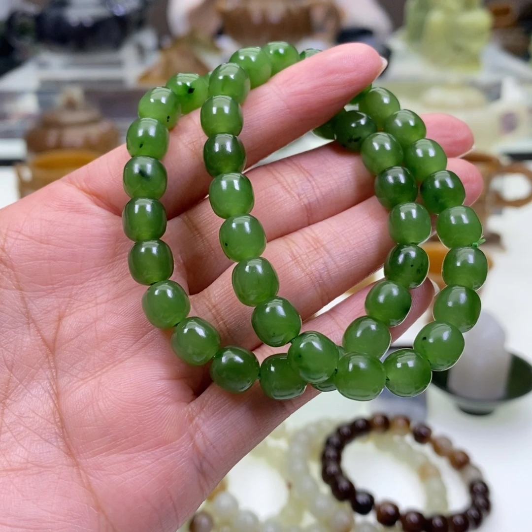 和田玉手串未镶嵌蓝***谜