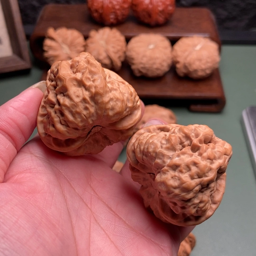 文玩核桃吊坠蛤蟆头44尺