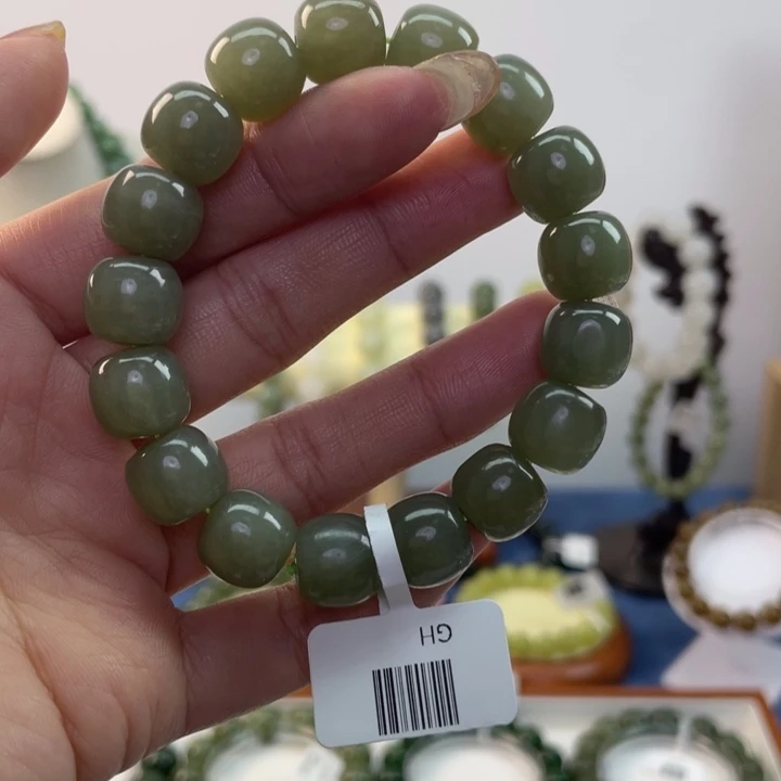 和田玉未镶嵌手链