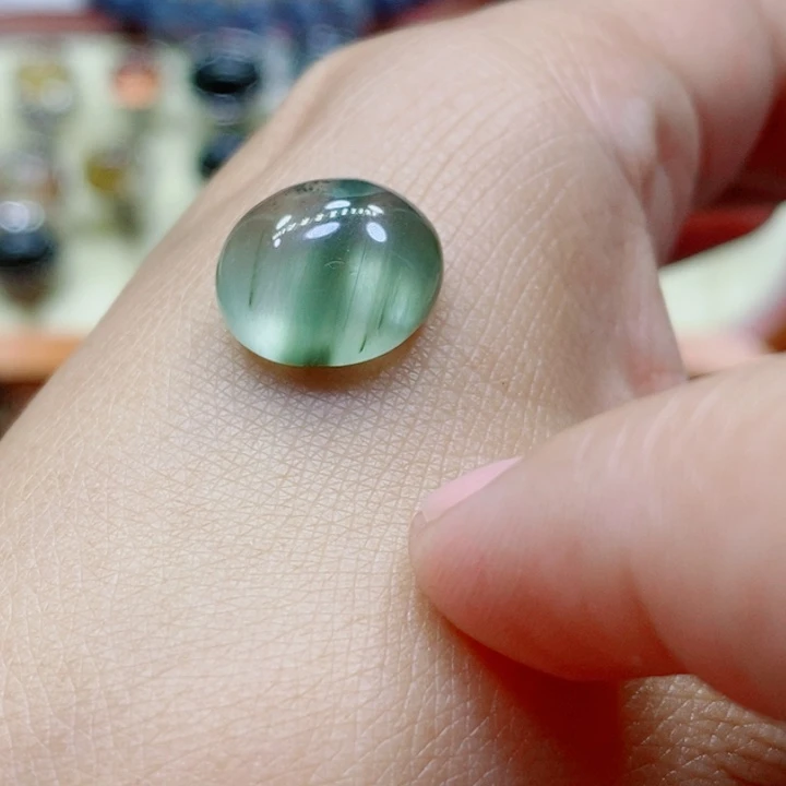未镶嵌颈饰水晶水晶