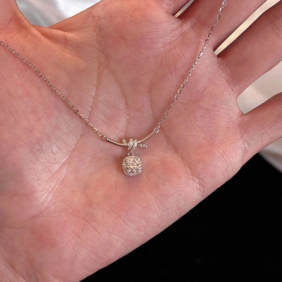 柯柒 钛钢项链 几何方糖项链女轻奢小众气质高级设计感甜美锁骨链