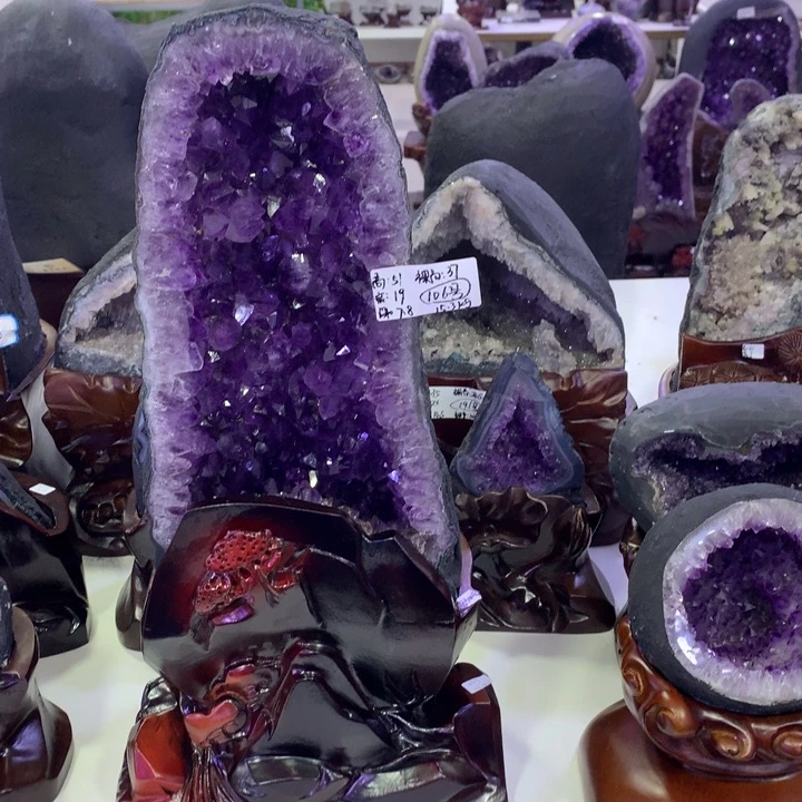 水晶大型摆件（非配饰）未镶嵌