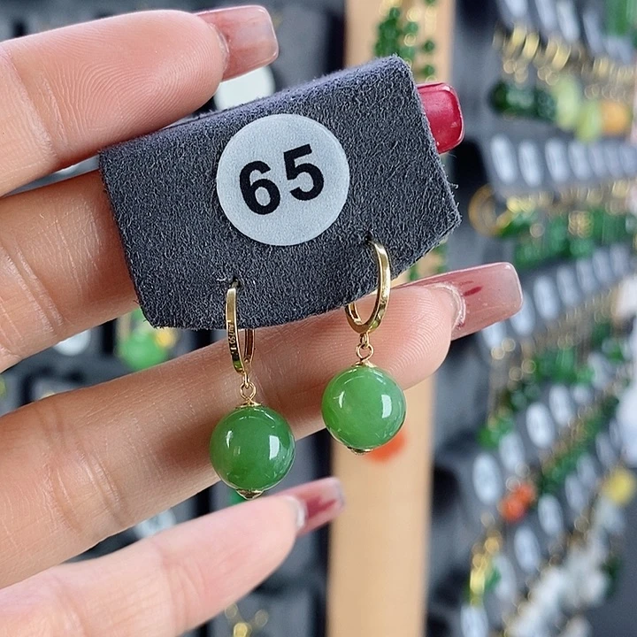 和田玉耳饰18K金镶嵌