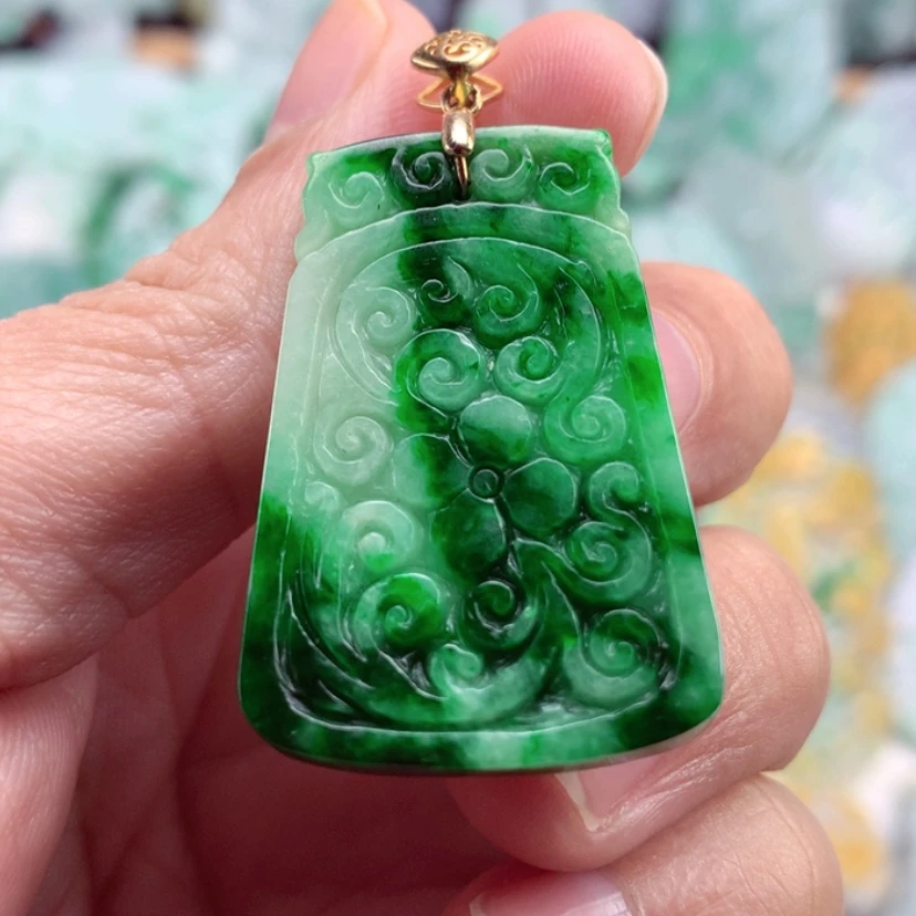 【闪购商品】翡翠吊坠(不含链)未镶嵌