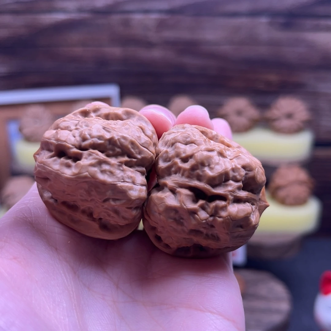 吊坠桃核蛤蟆头闪60