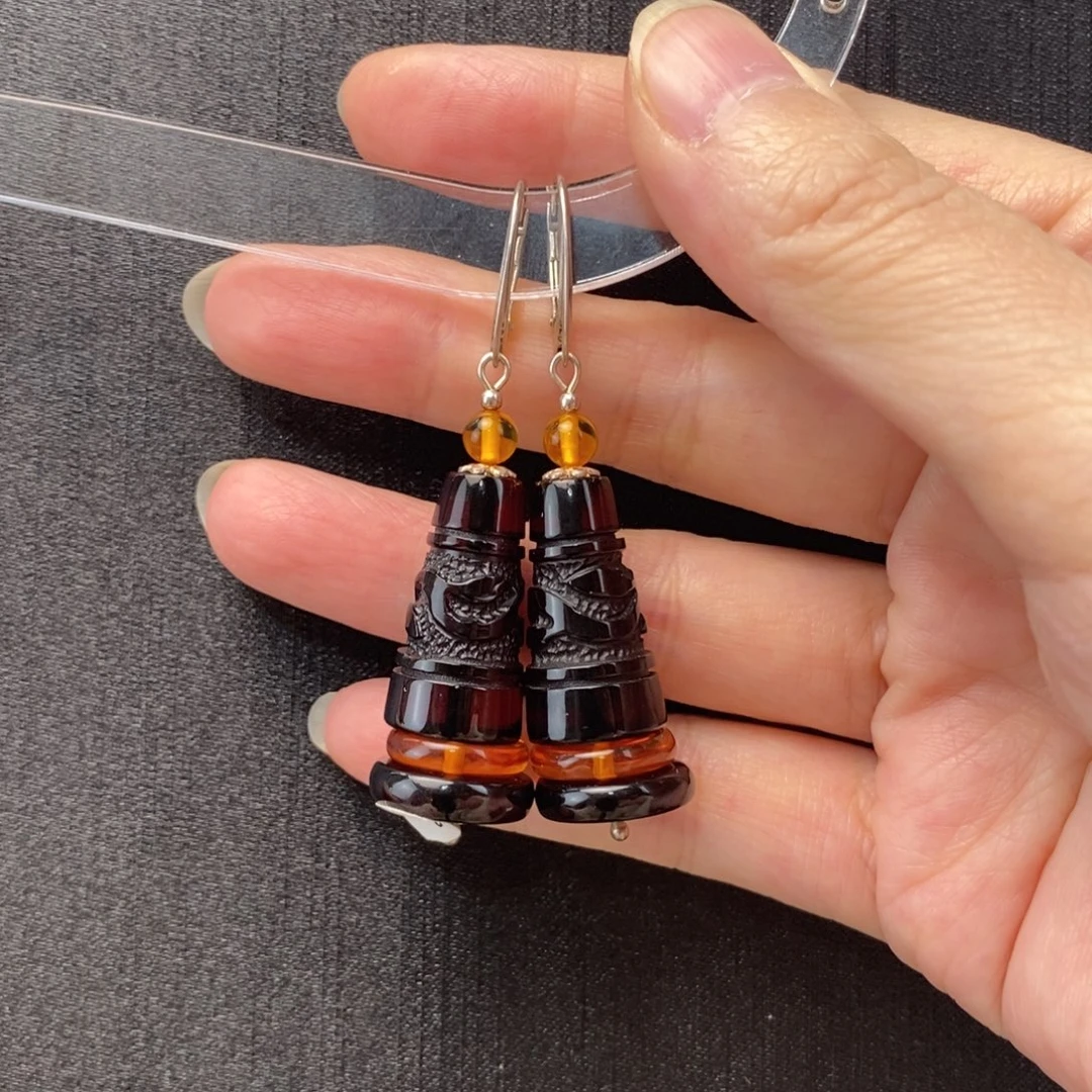 娟***.琥珀银S925镶嵌耳饰耳环