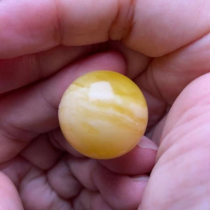 未镶嵌琥珀裸石蜜蜡72