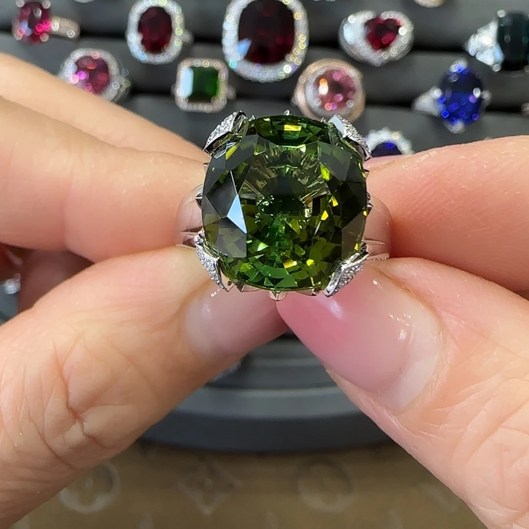 碧玺18K金镶嵌戒指13.3ct