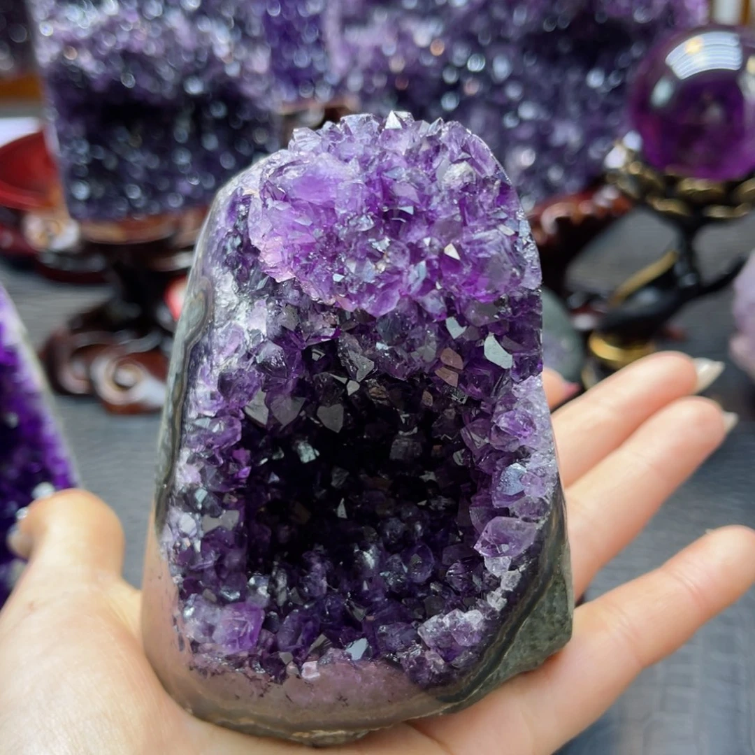 紫晶大型摆件（非配饰）未镶嵌