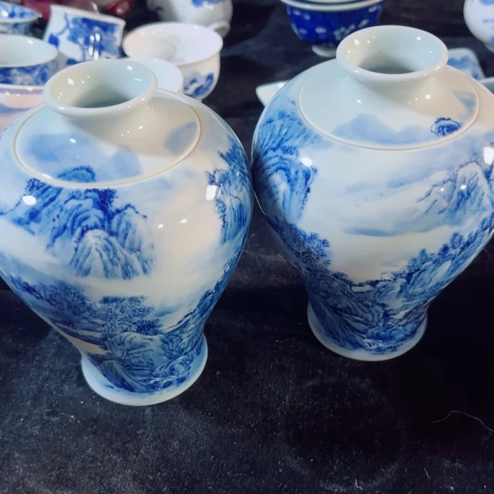 青花玲珑将军罐手绘2个一***女
