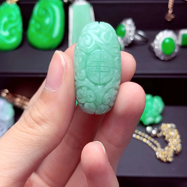 翡翠未镶嵌吊坠(不含链)