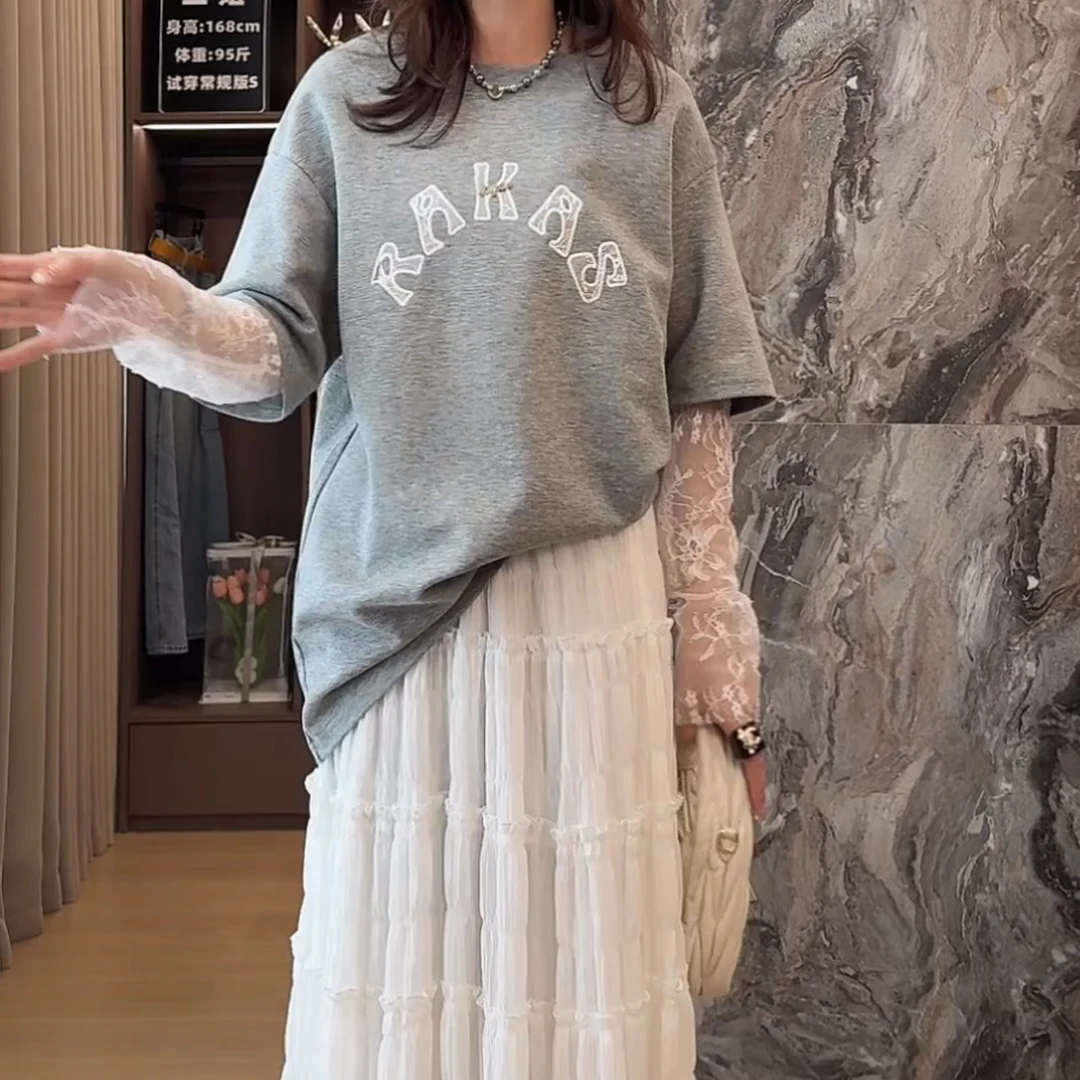 2025新款宽松设计感字母假两件蕾丝拼接袖长袖T恤LK2501771