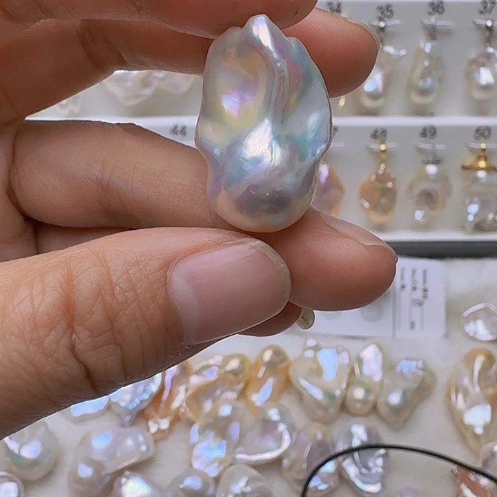 颈饰淡水珍珠未镶嵌