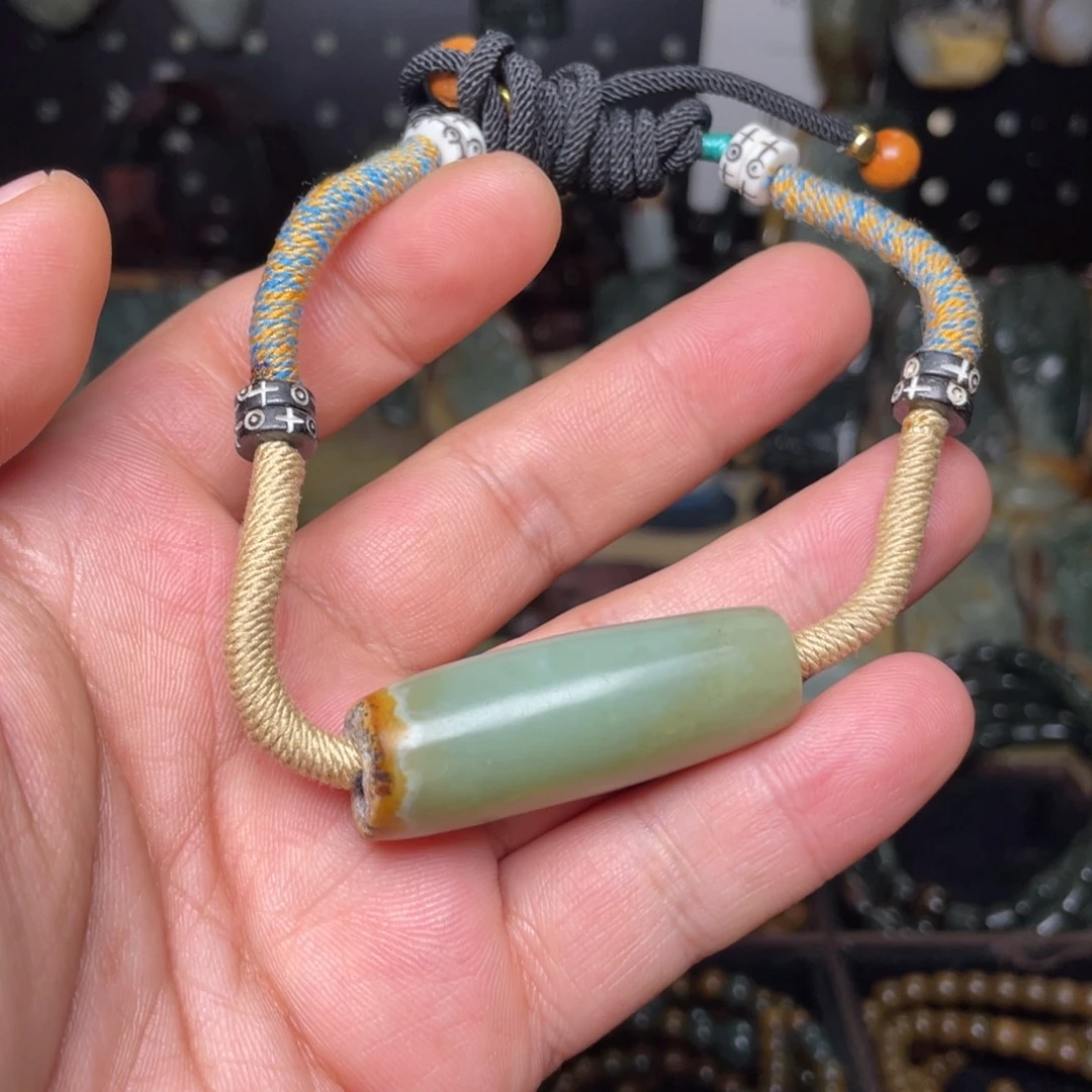 岫岩河磨玉（透闪石质玉）未镶嵌颈饰