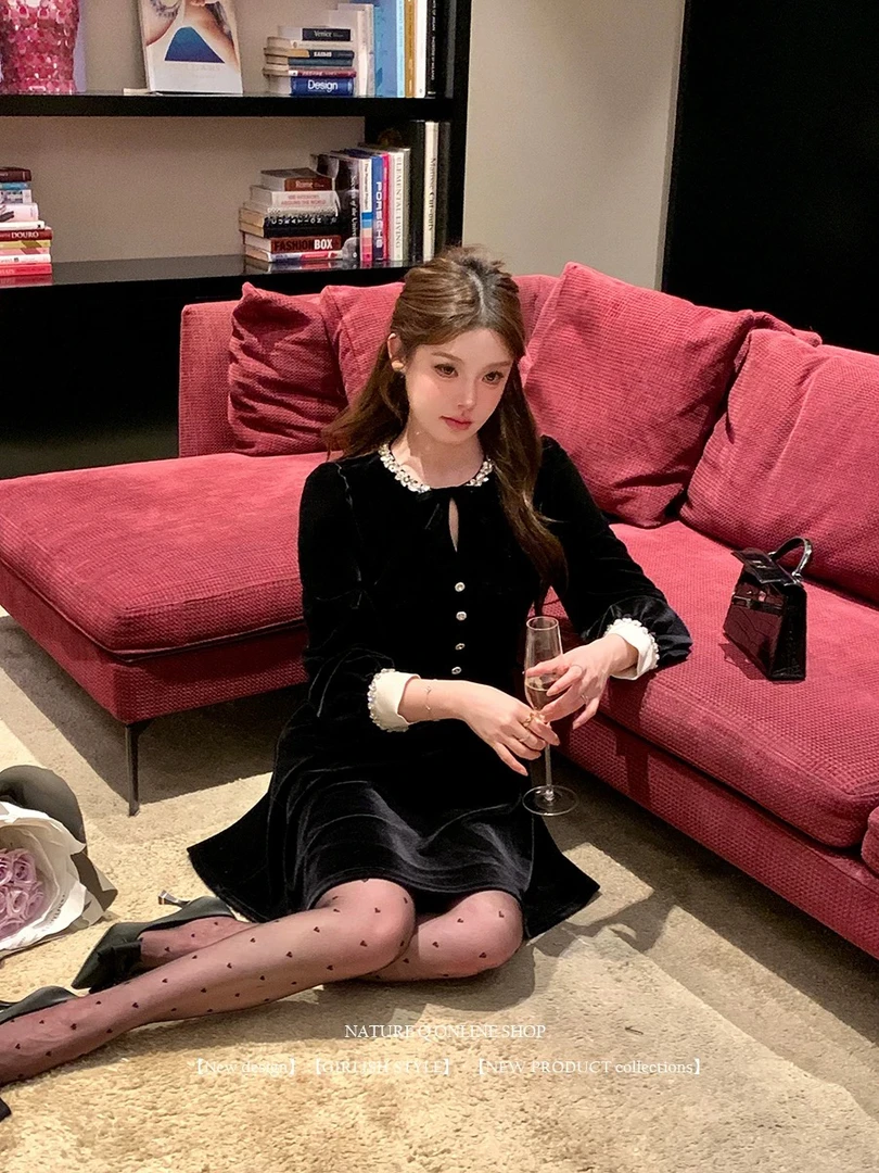 气质显瘦黑色礼服年会气质小黑裙赫本风千金裙金丝绒070丝绒裙