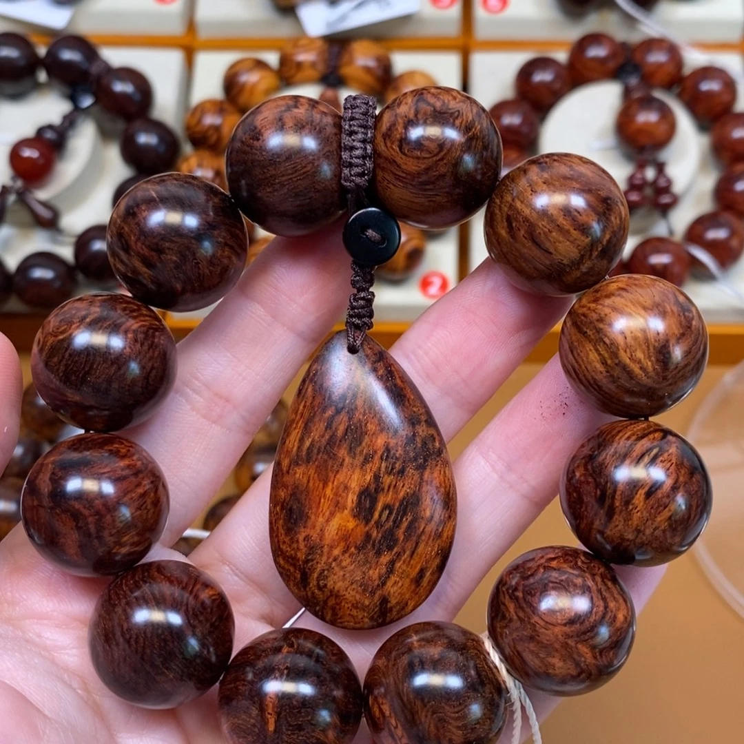 黄花梨/降香黄檀手串/手链用****6海南黄花梨2水波瘤疤