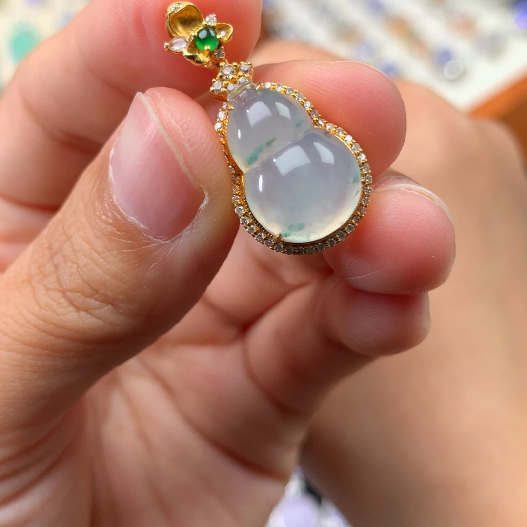 翡翠18K金镶嵌吊坠(不含链)