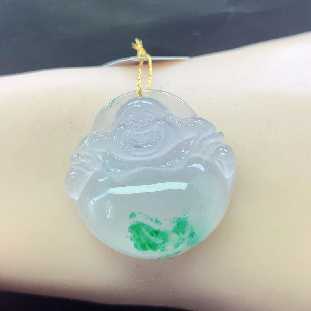 石英质玉未镶嵌颈饰