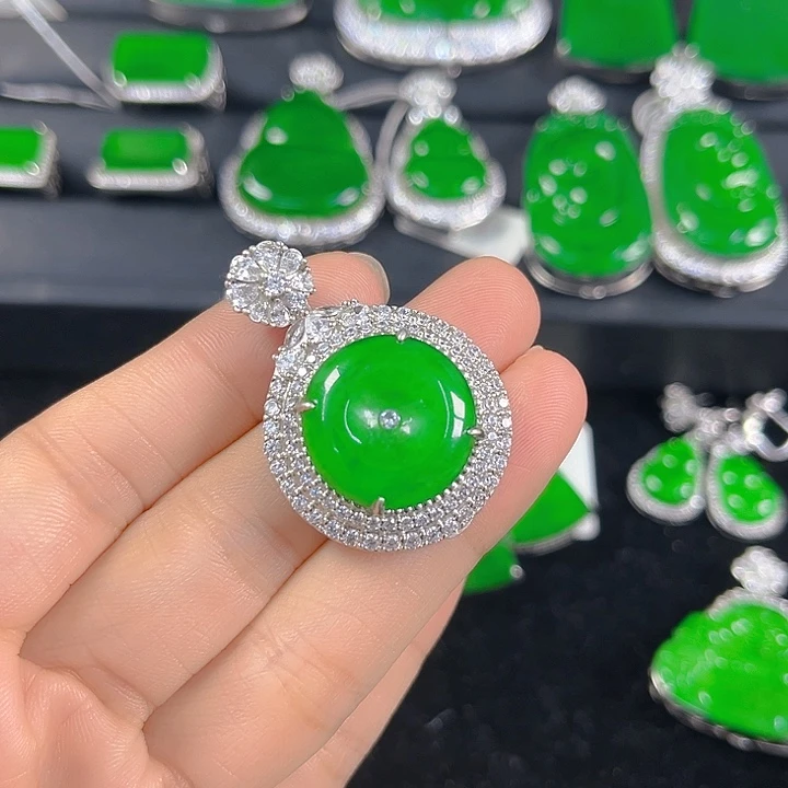 吊坠(不含链)银S925镶嵌翡翠