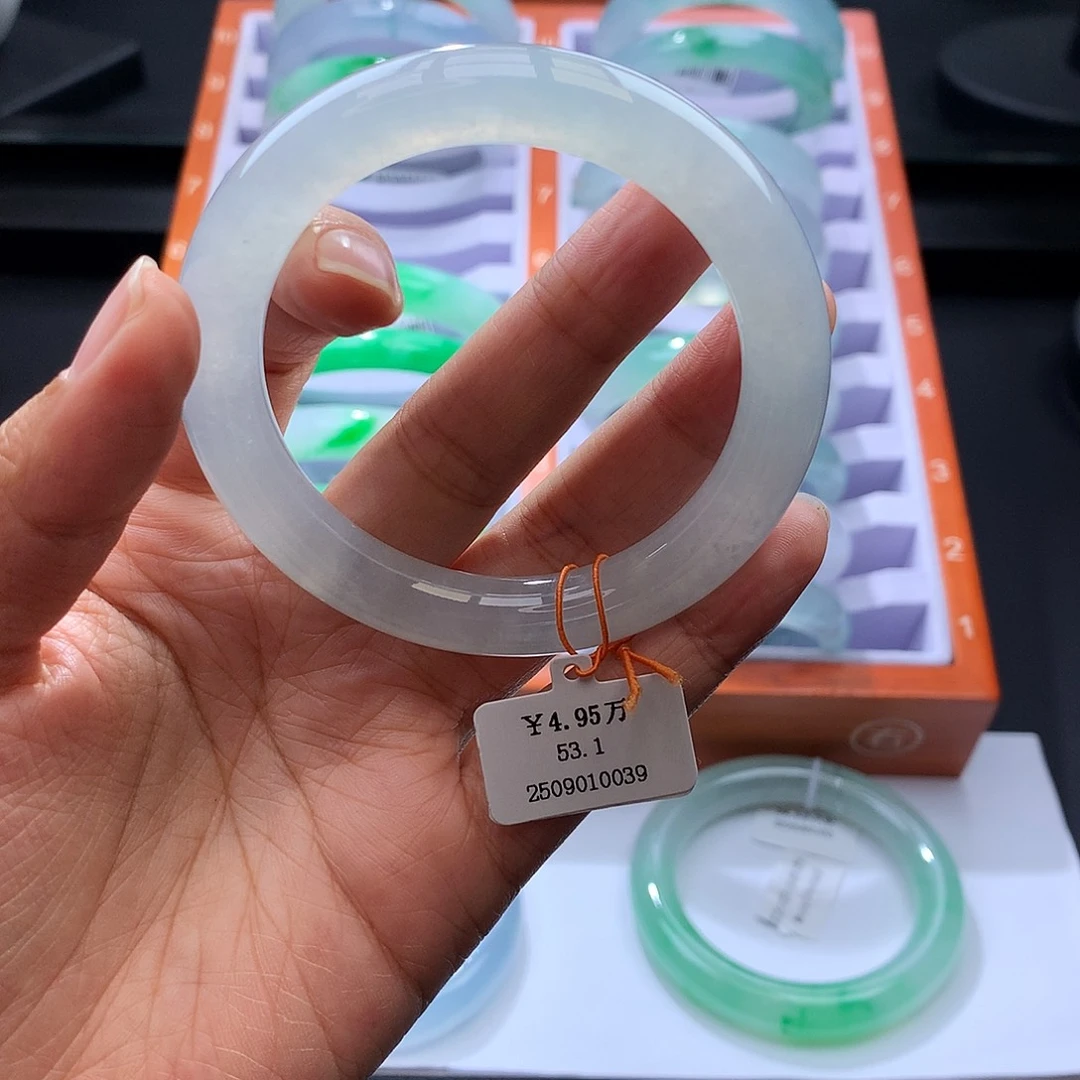 未镶嵌手镯翡翠白月光圆条