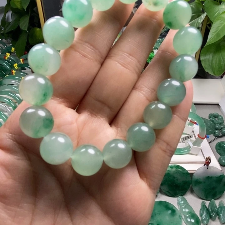 火***）未镶嵌手镯石英质玉