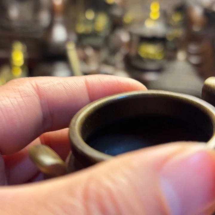 铜器摆件    点击下单