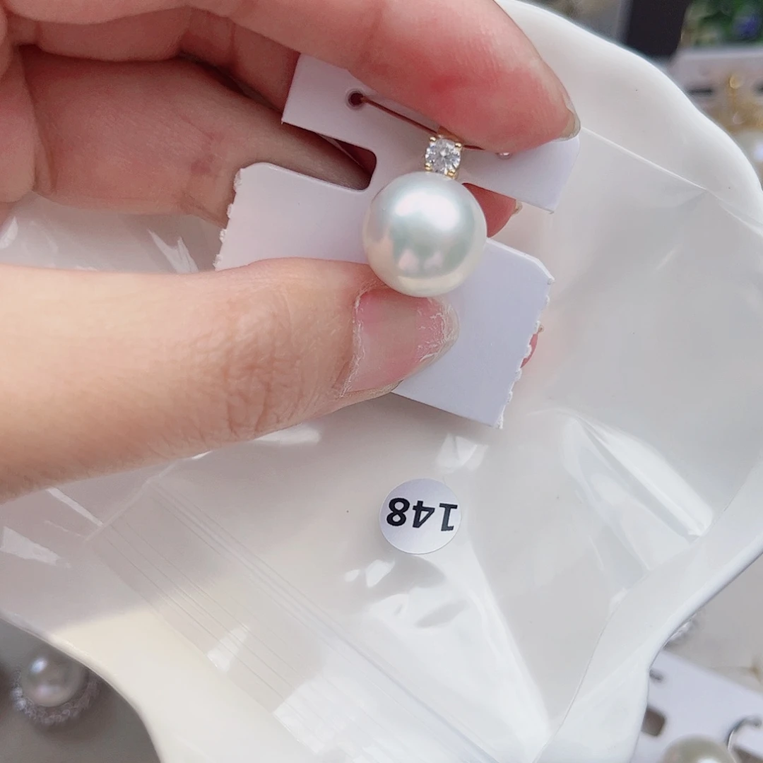 银S925镶嵌淡水珍珠耳饰