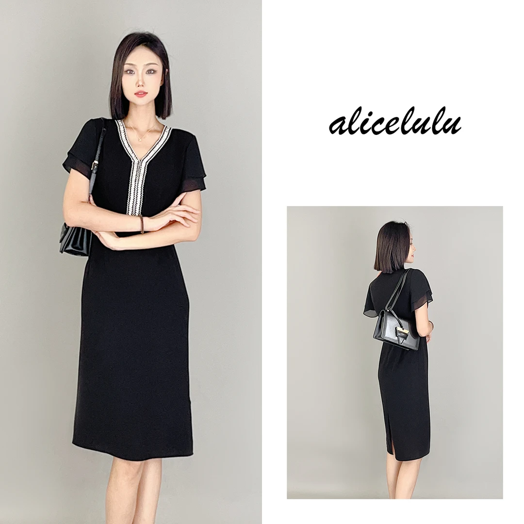 3 ALICE “璀璨Y字”连衣裙 轻盈层次 钉珠钉钻 S1034102Q