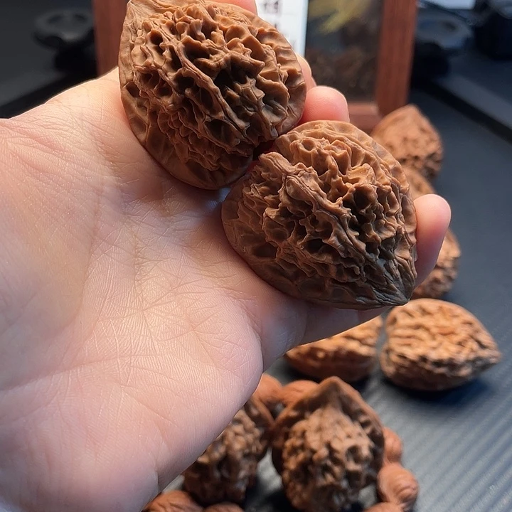 郑***号核桃手串/手链秦岭