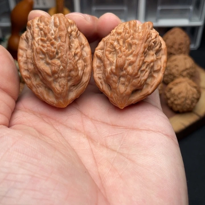 桃核把件野生原树壁虎37头货