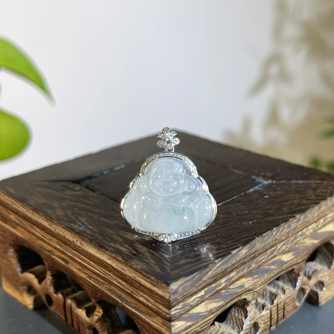 JCB16-108  天然缅甸A货翡翠   18K含钻镶嵌佛公