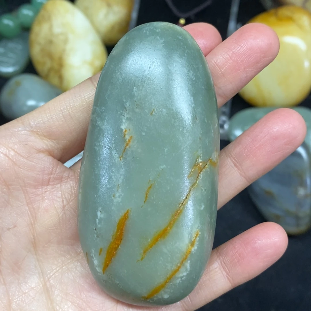 未镶嵌和田玉（糖玉）挂件