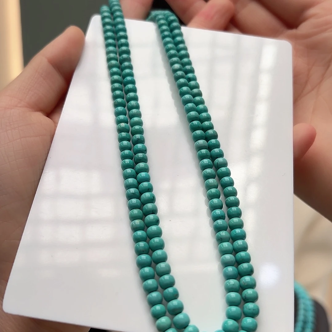 绿松石未镶嵌颈饰