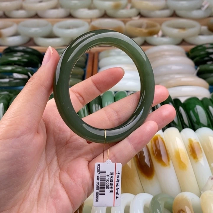 和田玉手镯未镶嵌和田玉湖水绿圆条手镯