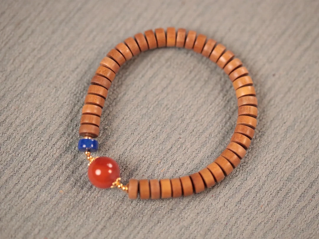 印度老山檀香3.5x7mm隔片珠单圈木带宝手串