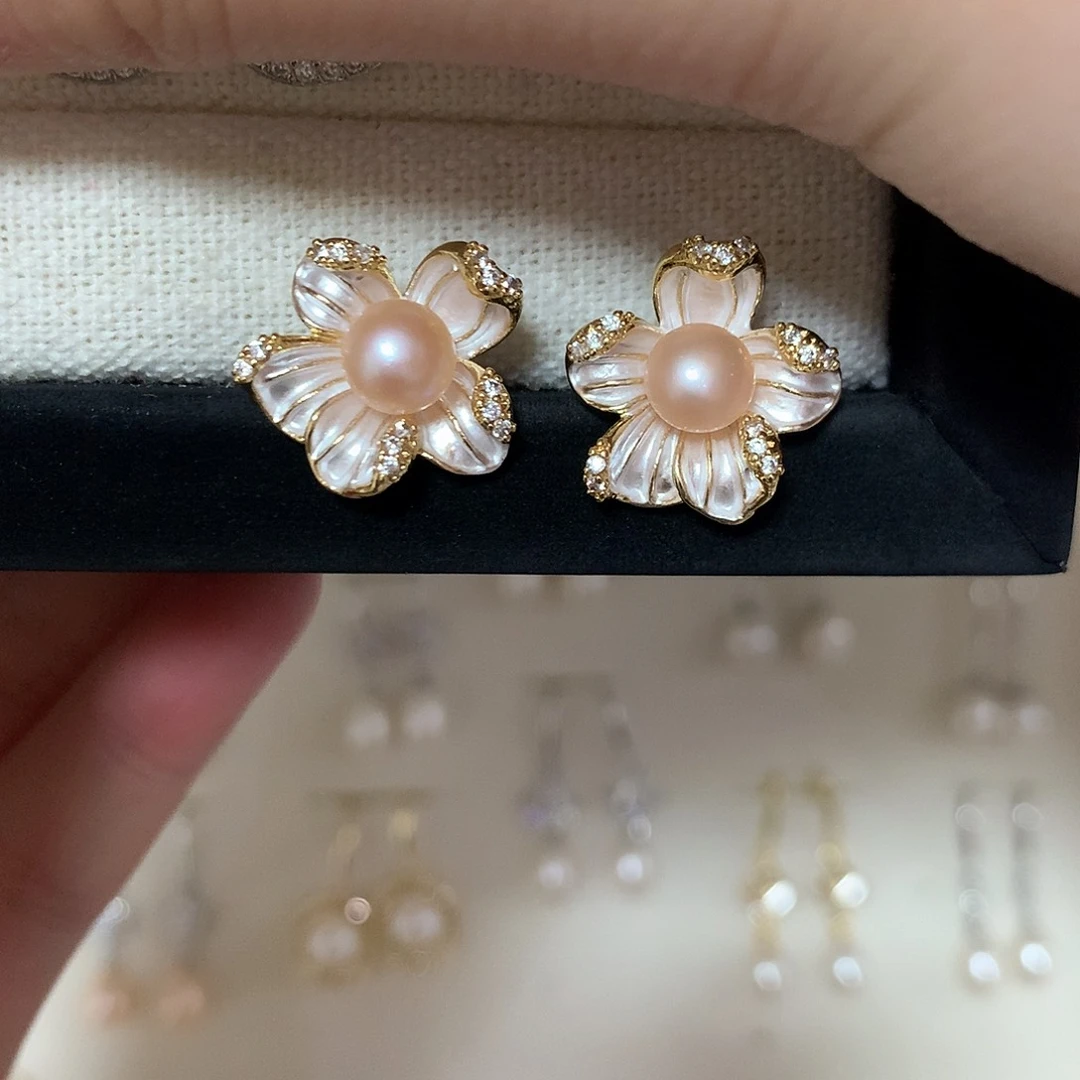 淡水珍珠耳饰合金