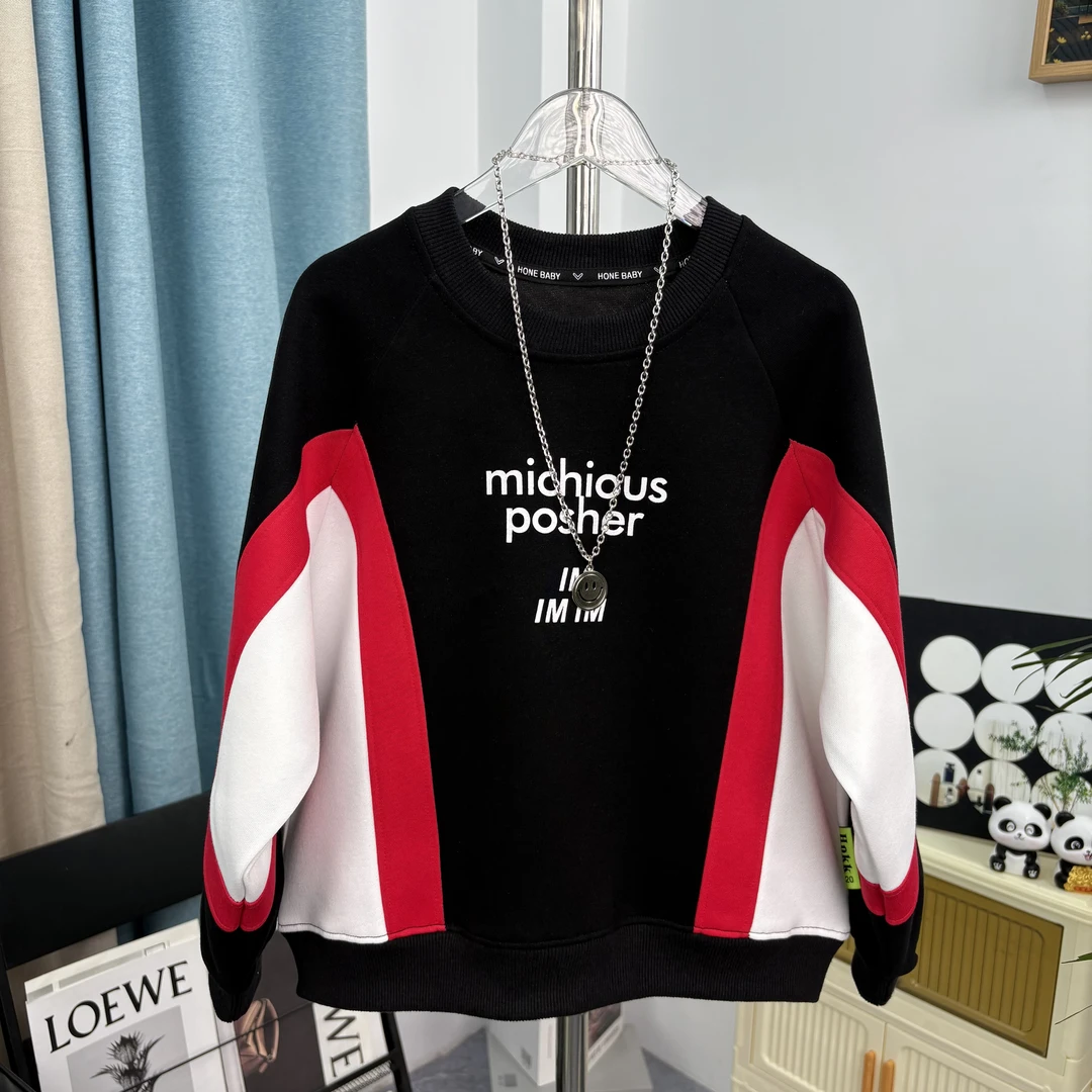 男童拼接休闲卫衣儿童字母圆领上衣男孩常规休闲风卫衣春秋新款潮