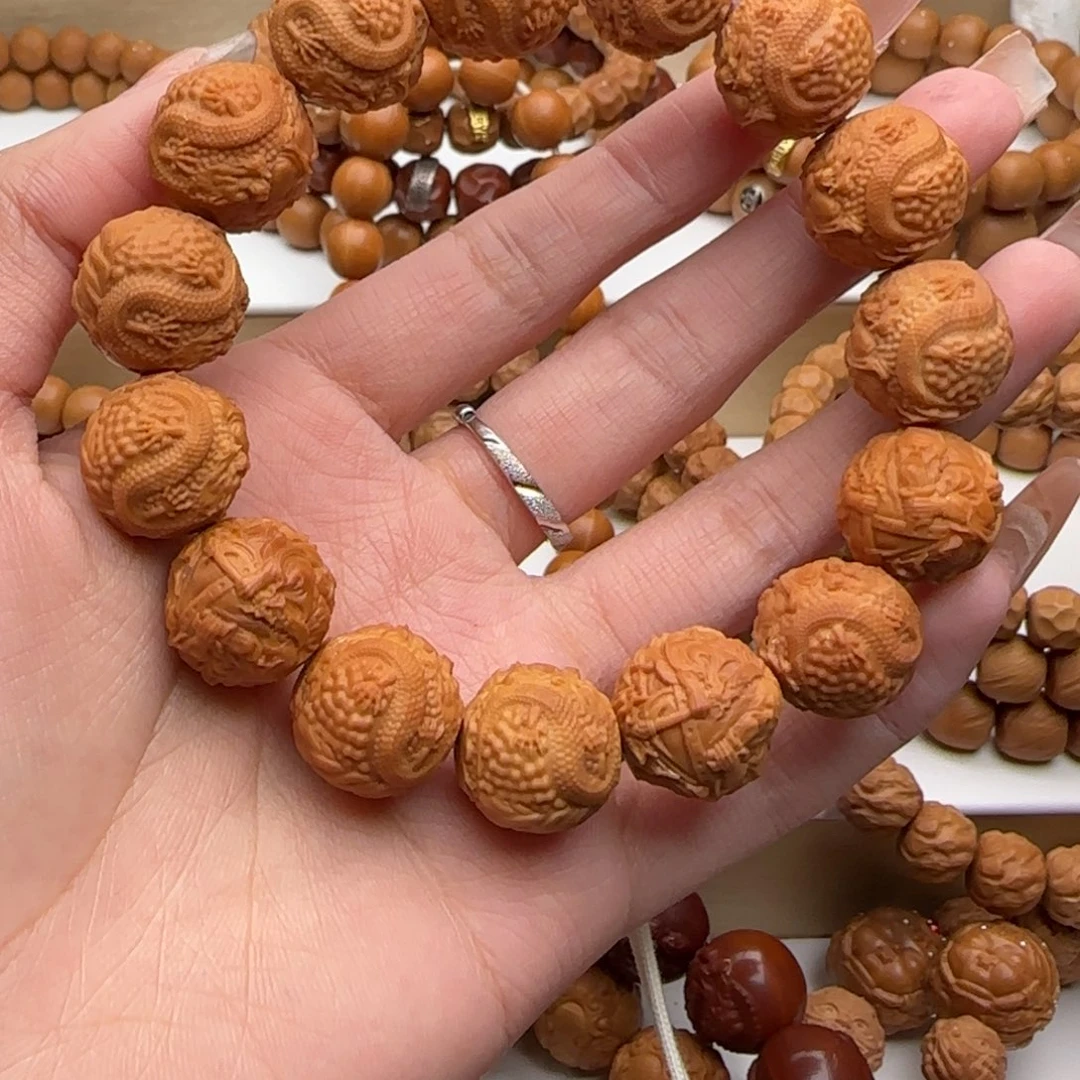 猴头核桃吊坠漏眼款龙马关公（颗颗漏）