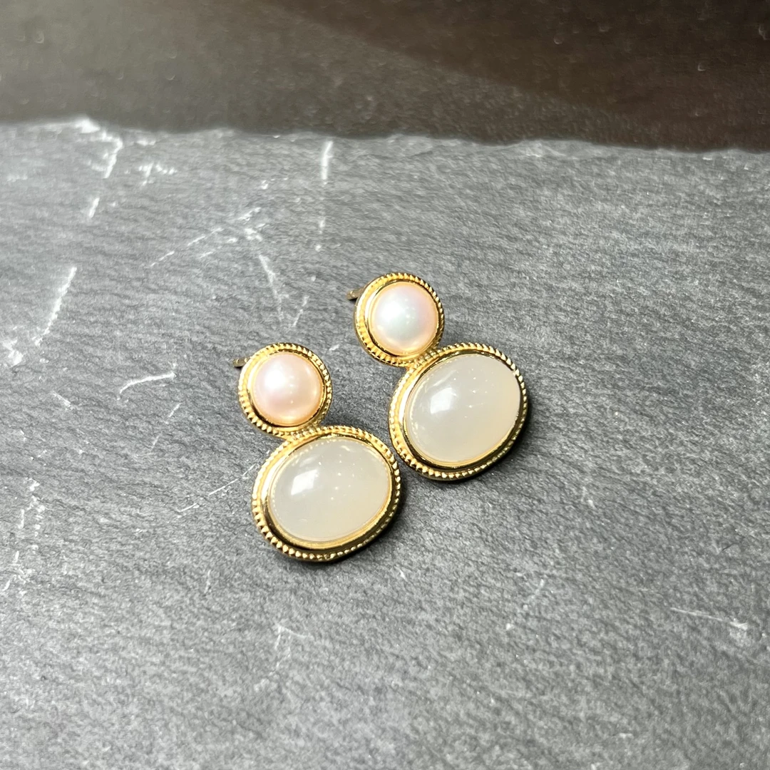 【略懂珠宝】s925和田玉珍珠耳钉 KT24080824