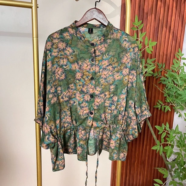 【佳佳】122设计师重工印花百搭短袖上衣轻奢气质抽拉绳宽松