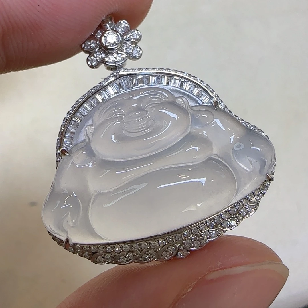 颈饰18K金镶嵌翡翠天然翡翠