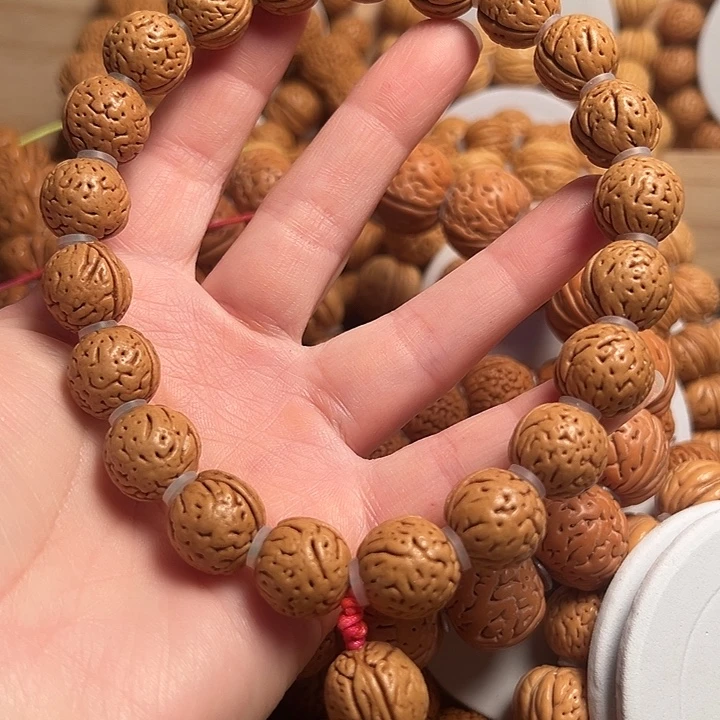 桃核吊坠桃核手持野生肌肉纹14尺